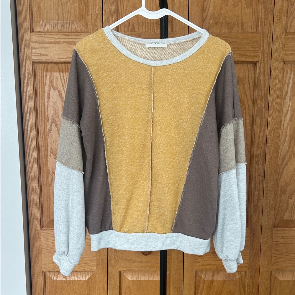 Lovely Melody Knit Top in Cream and White